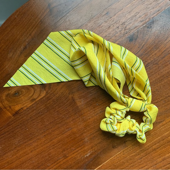 Women's Scrunchie Scarf Multicolor Set - Picture 4 of 5